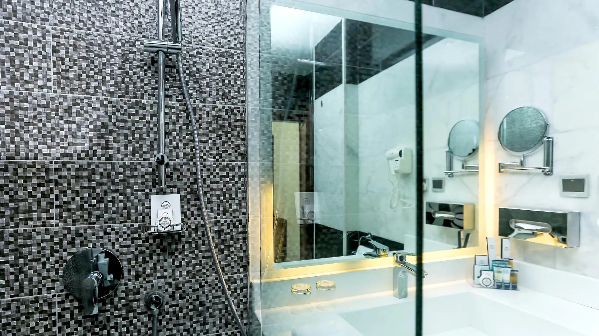 Jeddah Oasis Hotel