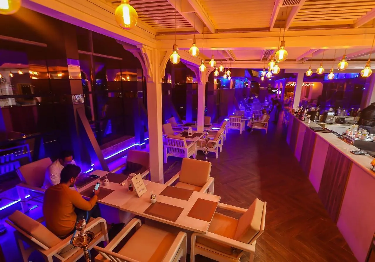 Jeddah Oasis Hotel